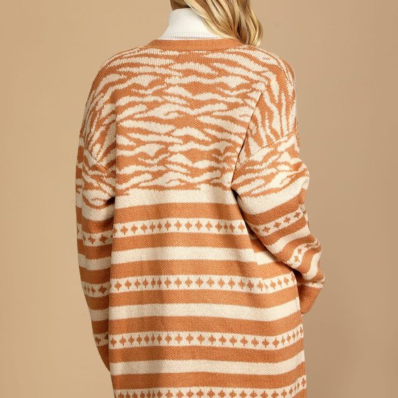 Oversized Lulus Tan + White Cardigan (S) - Picture 4 of 6